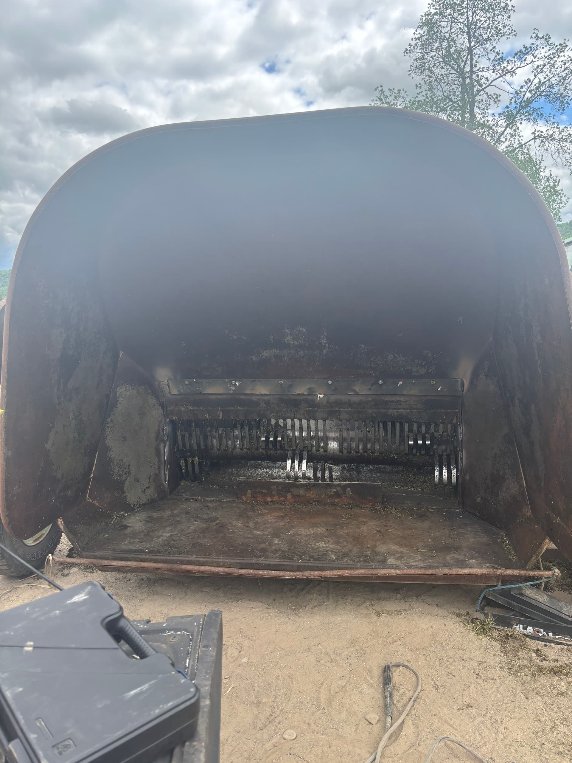 Ag Bag Rebuild and Trailer Leaf Spring Repair for a Local Dairy Farm
