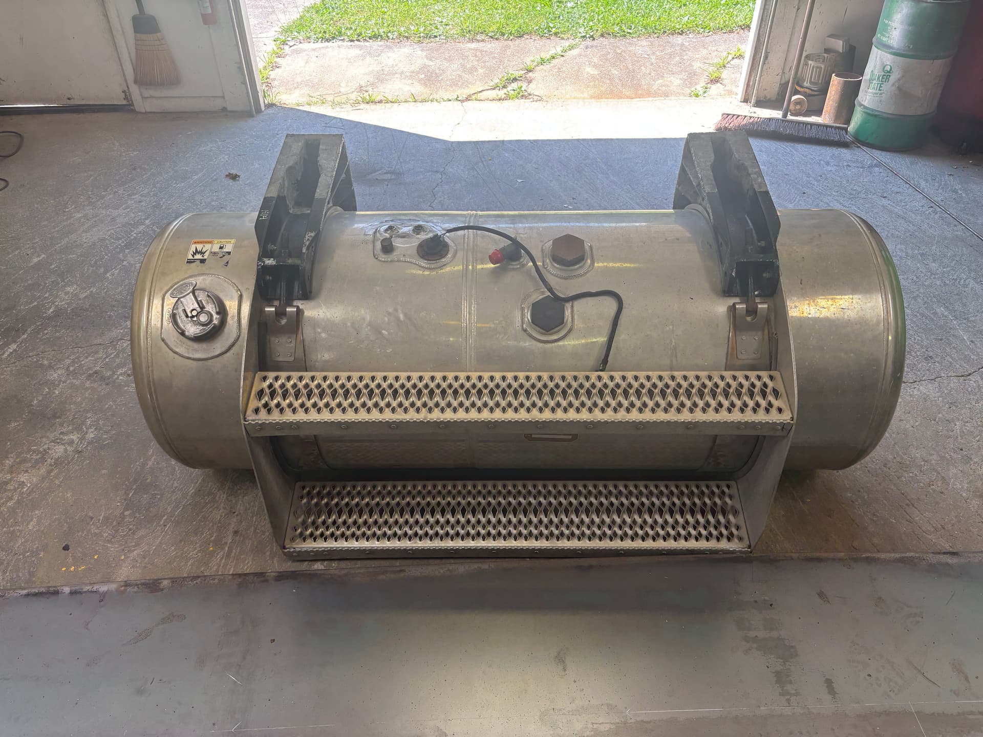 Peterbilt Fuel Tank Repair Welded Up and Road Ready image