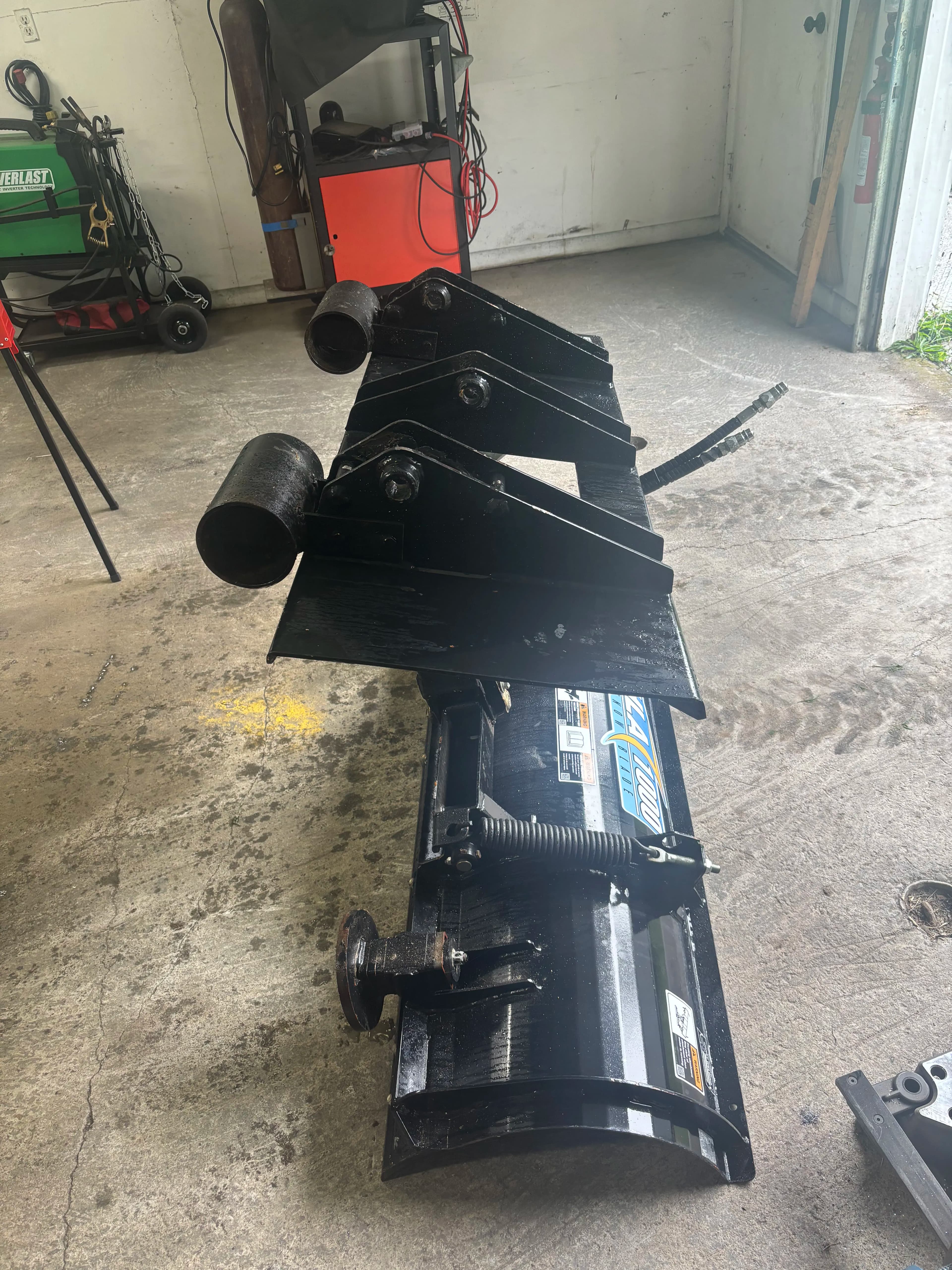 Project Kioti Plow Gets a New Quick-Connect Setup for Avant Loader image